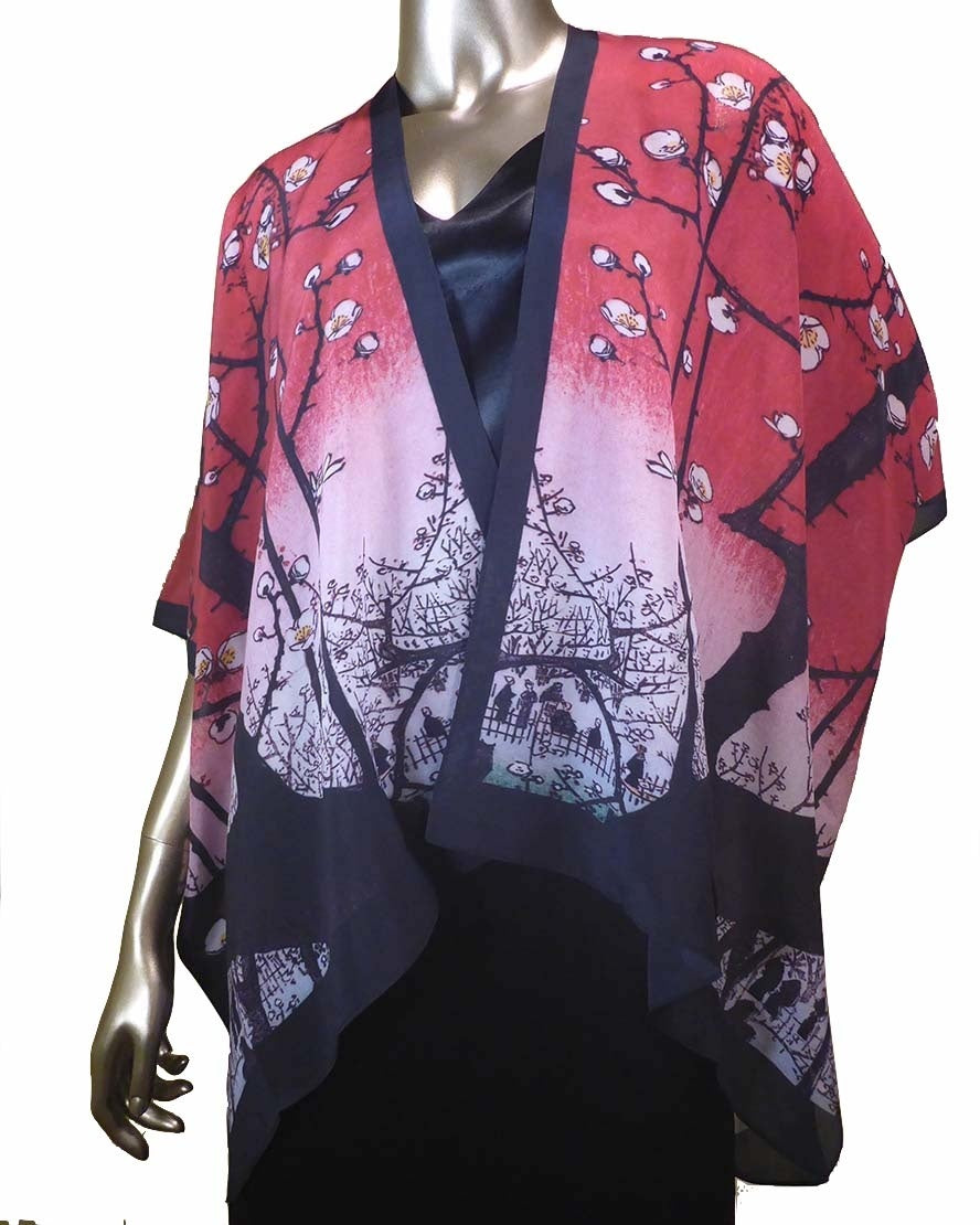 Cocoon House Short Silk Kimono