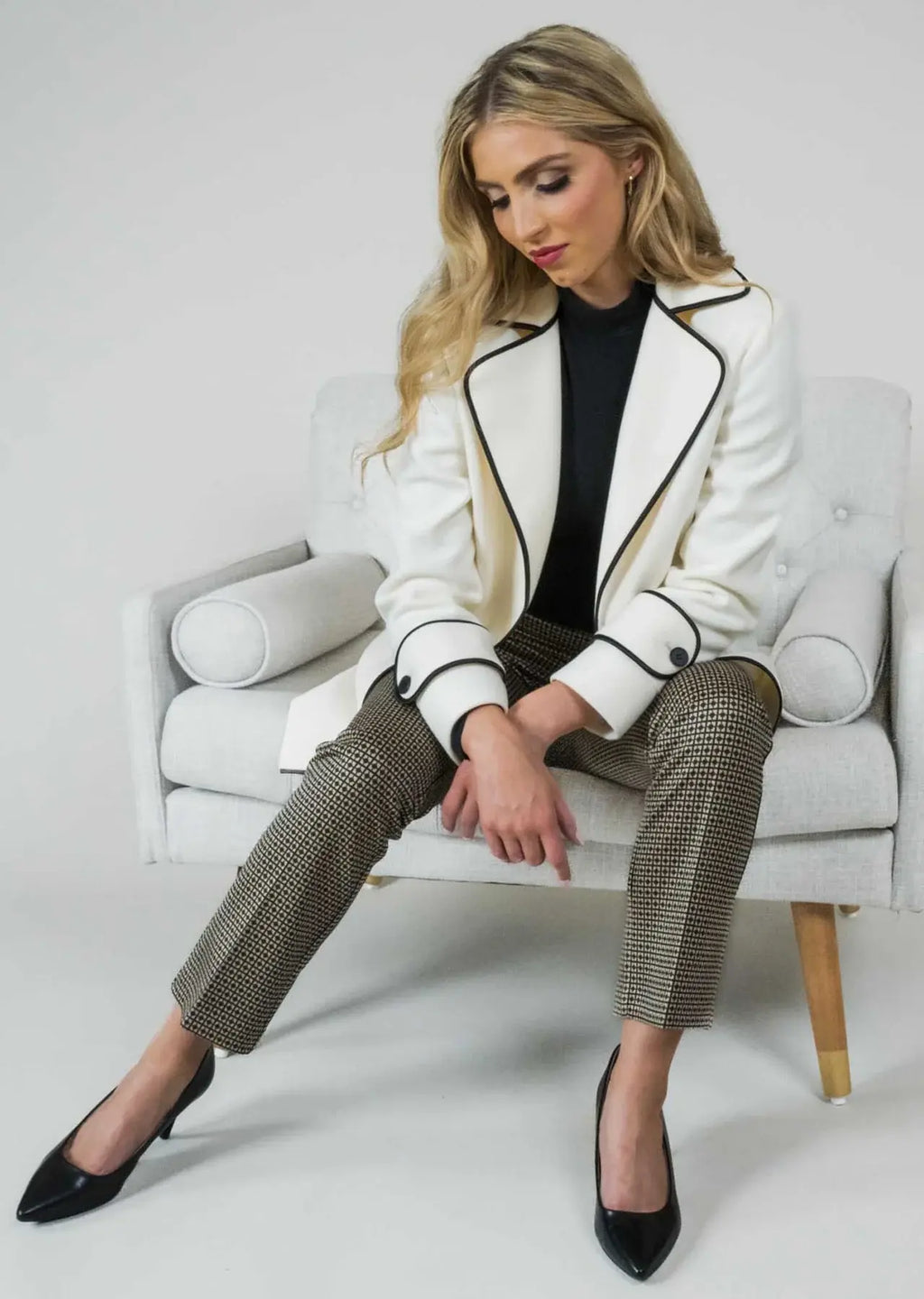 Lisette Monica Fabric 31" Jacket With Black Binding