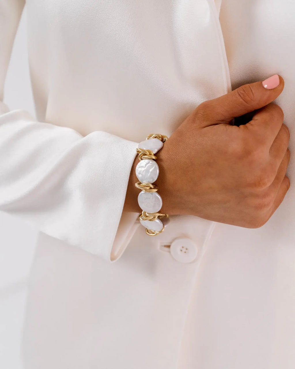 Susan Shaw Genuine Freshwater Coin Pearl with Gold Bracelet