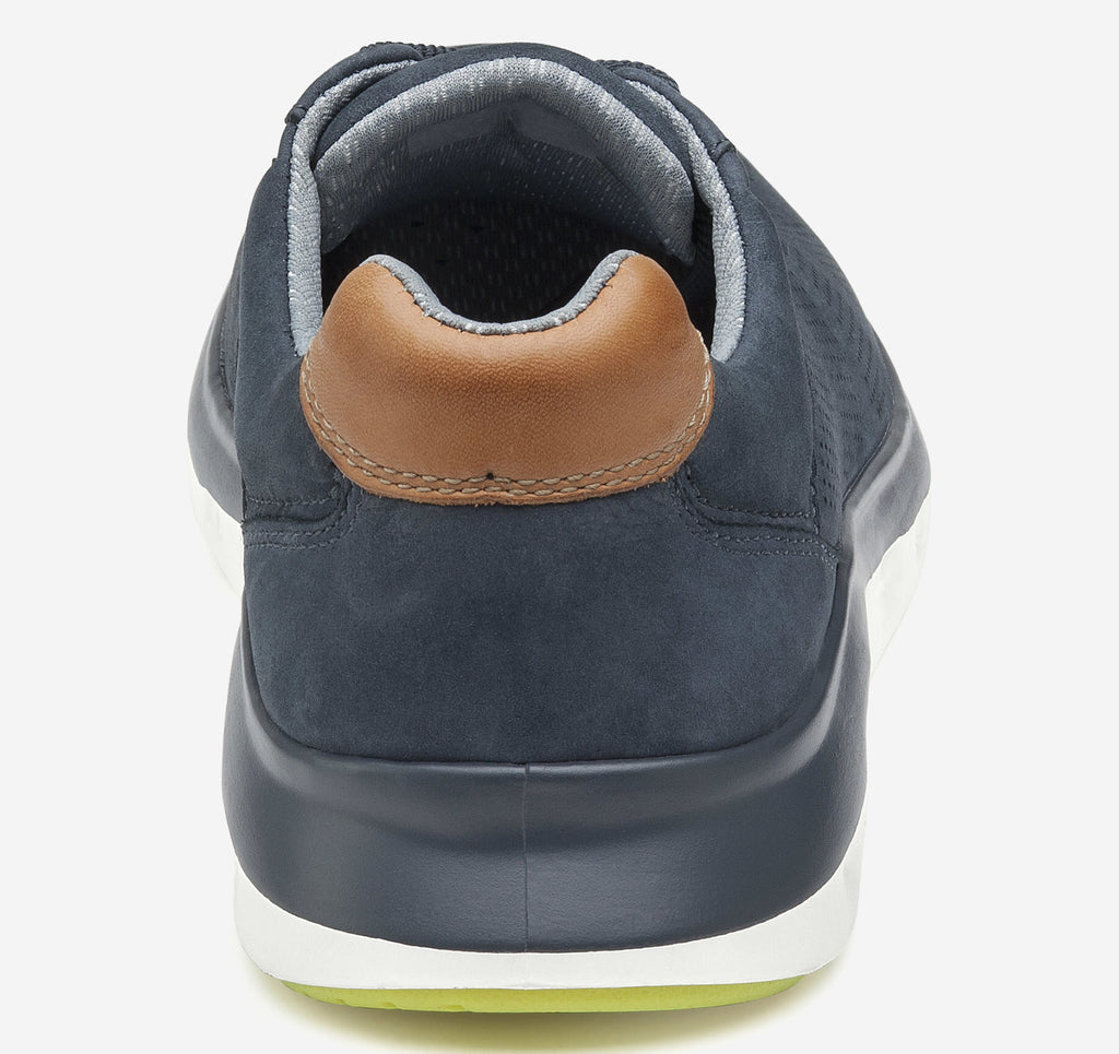 Johnston & Murphy Nubuck Activate U-Throat Shoe