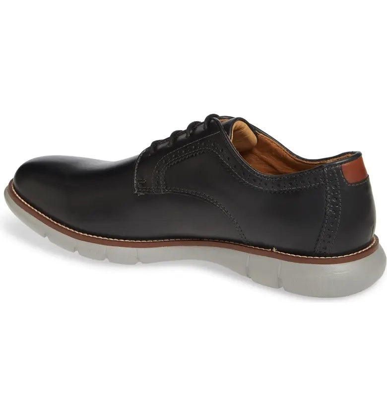 Johnston & Murphy Tan Holden Plain Toe