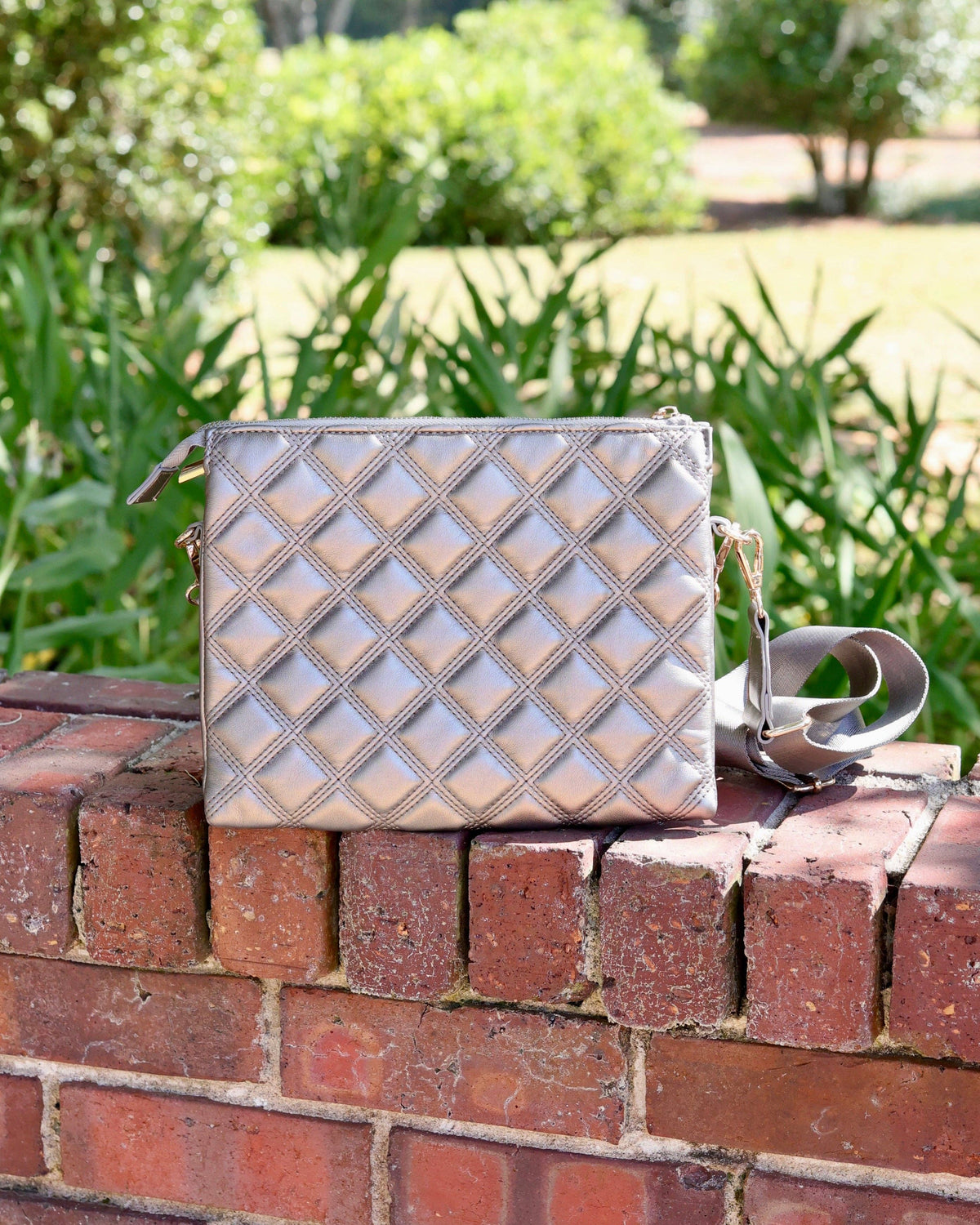 Caroline Hill - Ariana Crossbody Black Pearl DQ