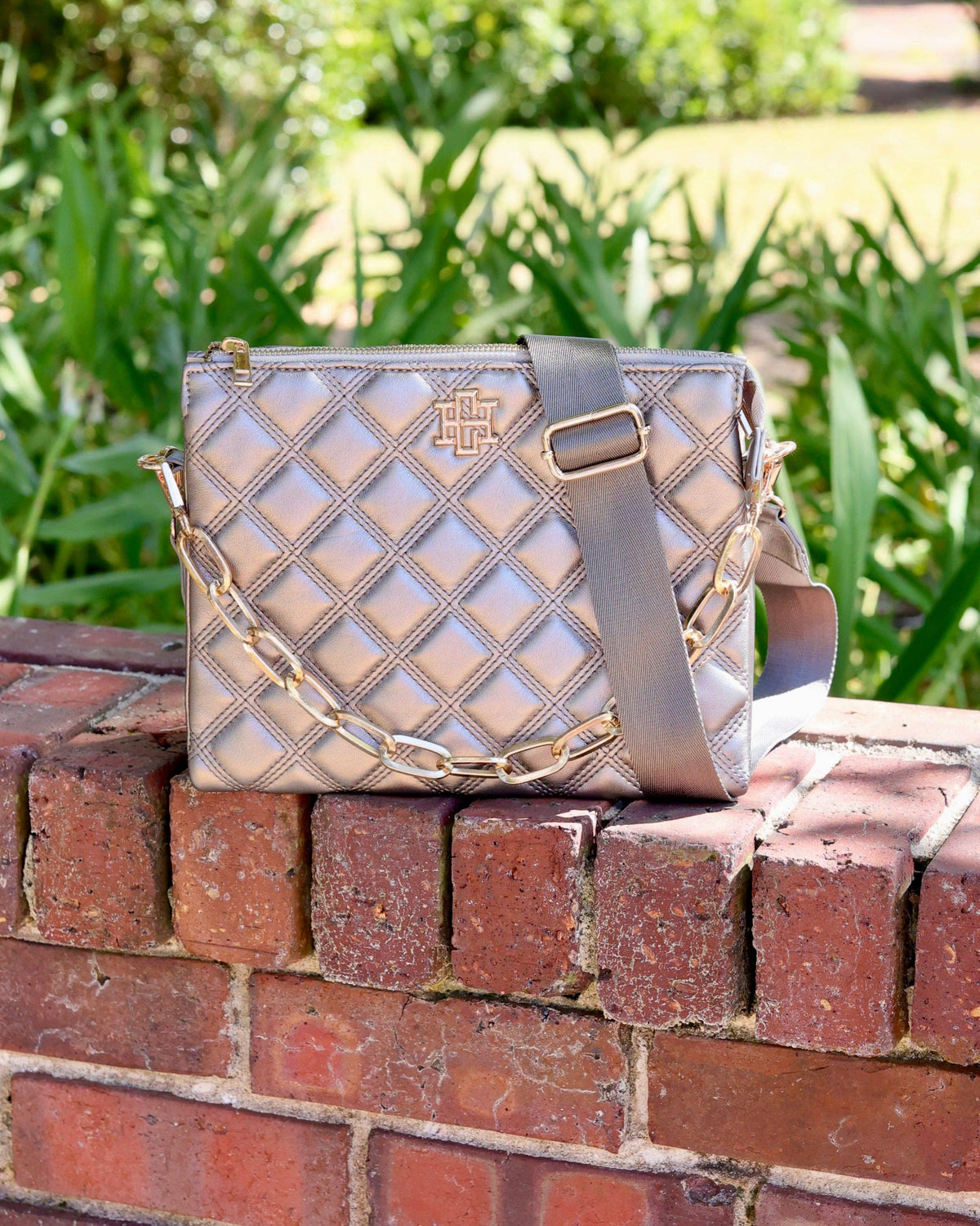 Caroline Hill - Ariana Crossbody Black Pearl DQ