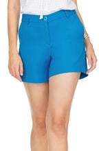 Jade Melody Tam Side-Round Solid Shorts