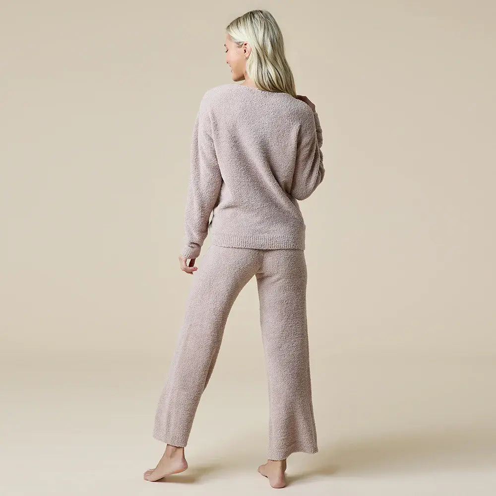 Softies Solid Marshmallow V-Neck Lounge Set