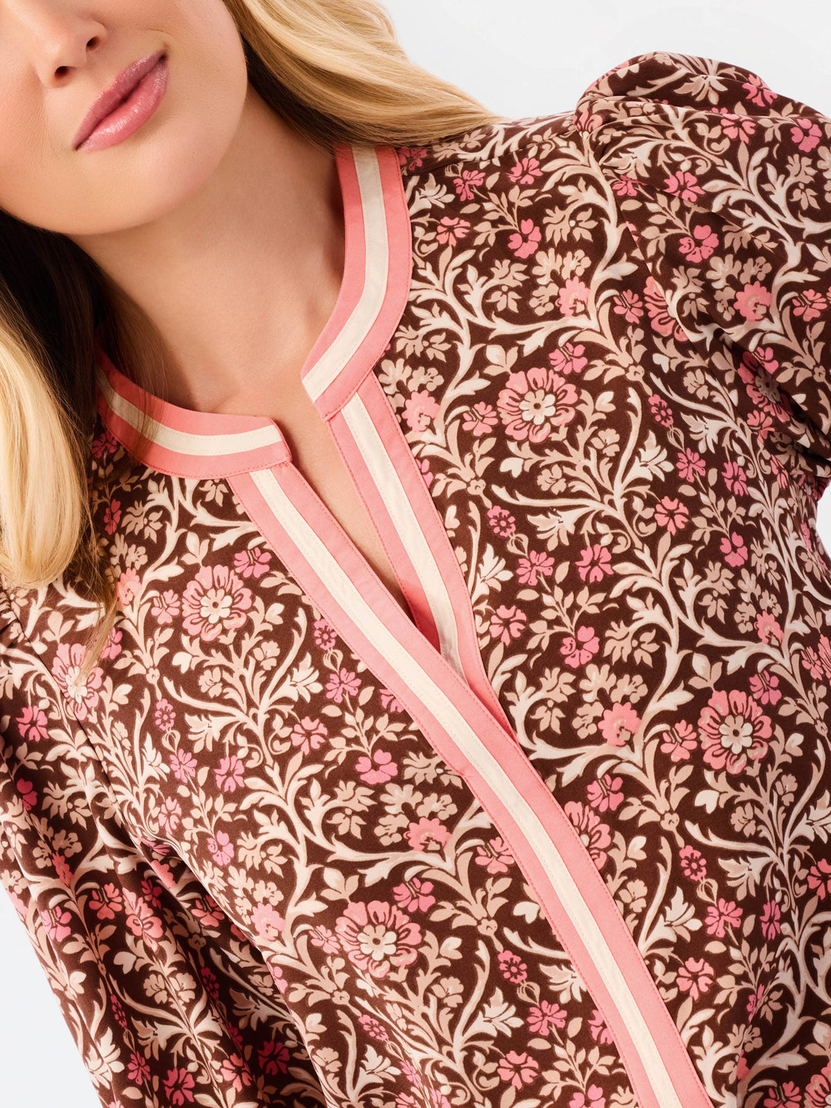 Mary Square - Naomi Top | Ashdown Abbey Cocoa