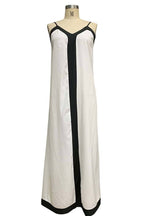 Fleurworld - Sleeveless Contrast Maxi Dress