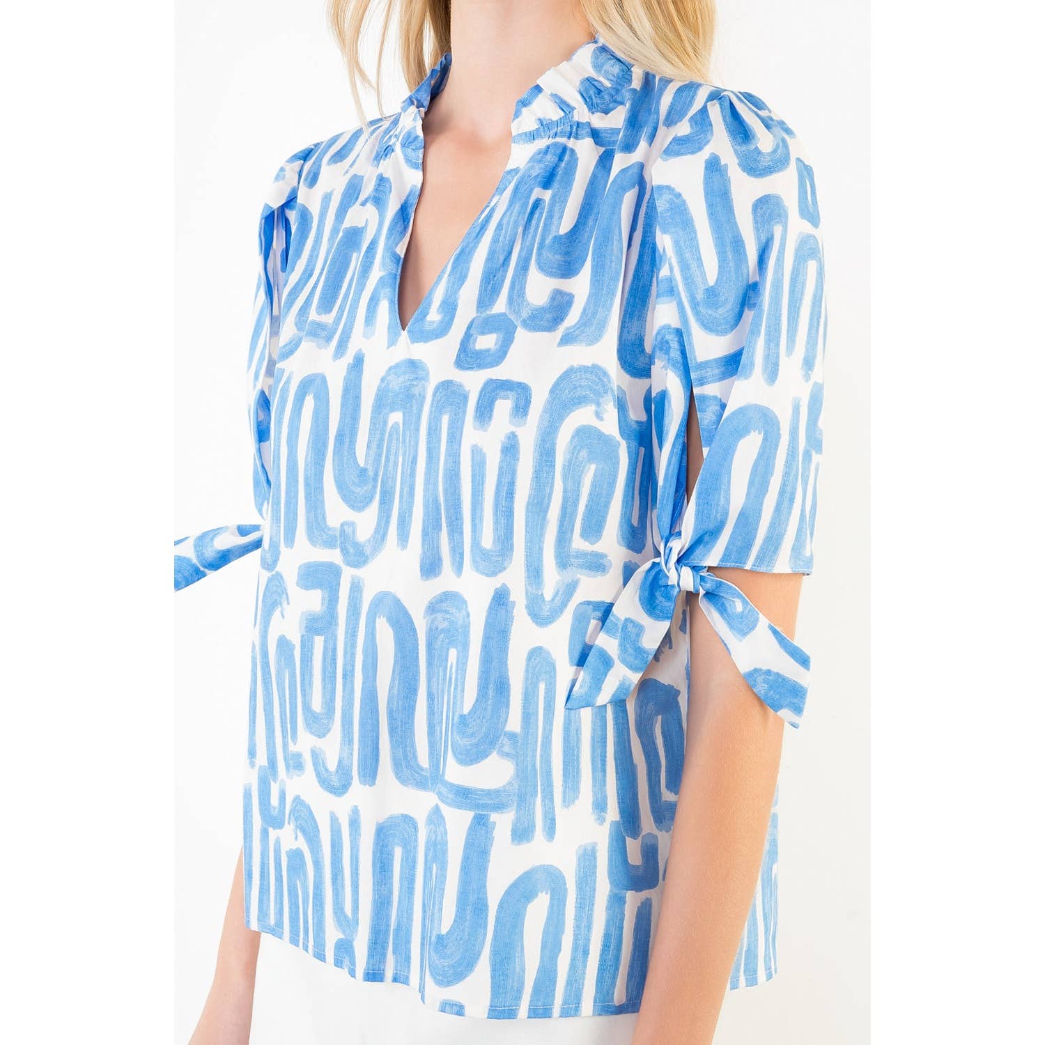 THML - Short Sleeve Abstract Pattern V-Neck Top