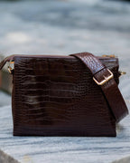 Caroline Hill - Ariana Crossbody Chocolate EC