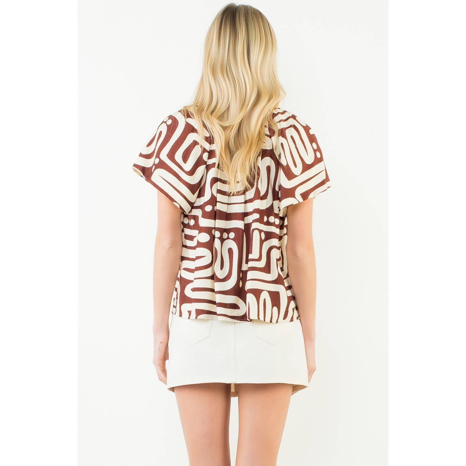 THML - Short Sleeve Pattern V-Neck Top