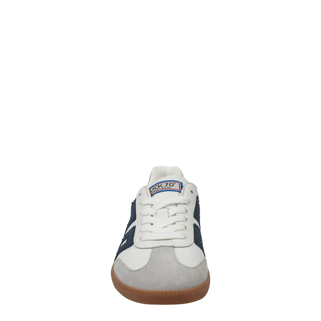 Back 70 Cloud Sneaker