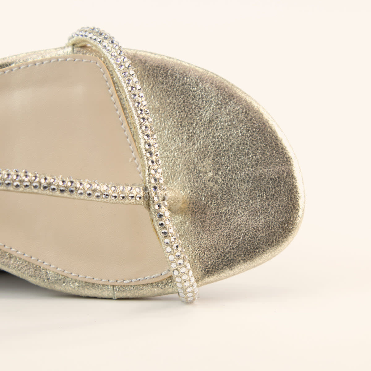Pelle Moda Barber Metallic Suede Thong Sandal