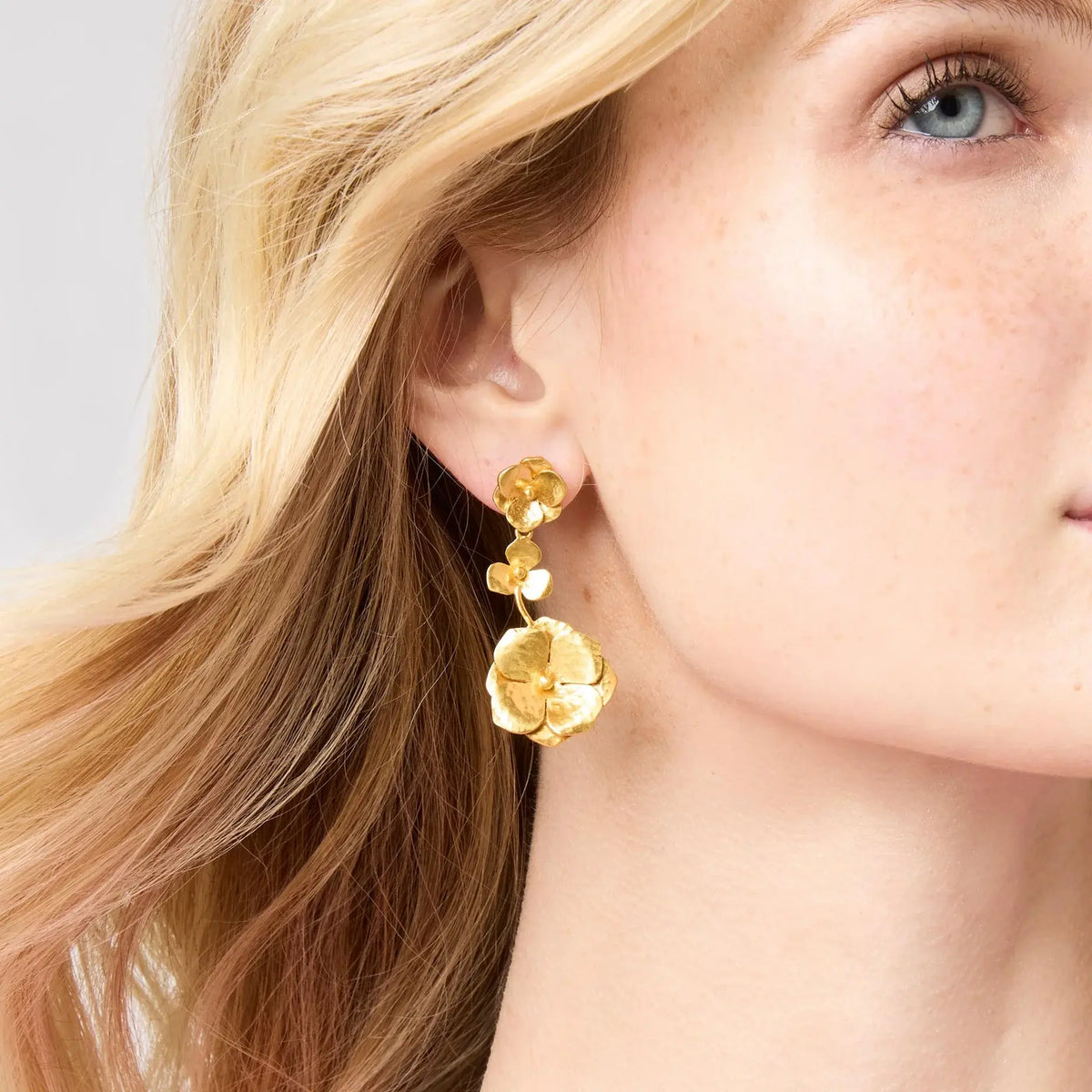 Julie Vos Bloom Tier Earring