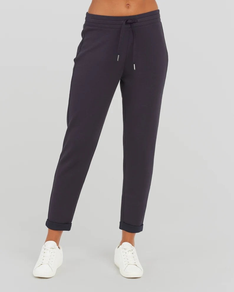 Spanx AirEssentials Tapered Pant