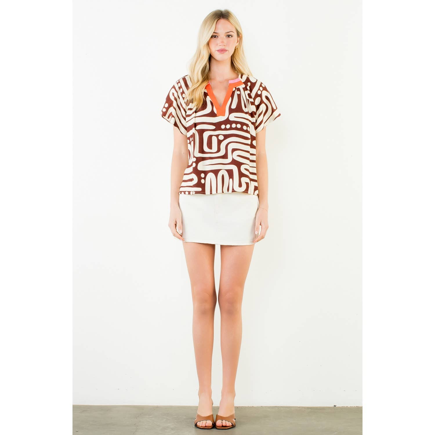 THML - Short Sleeve Pattern V-Neck Top