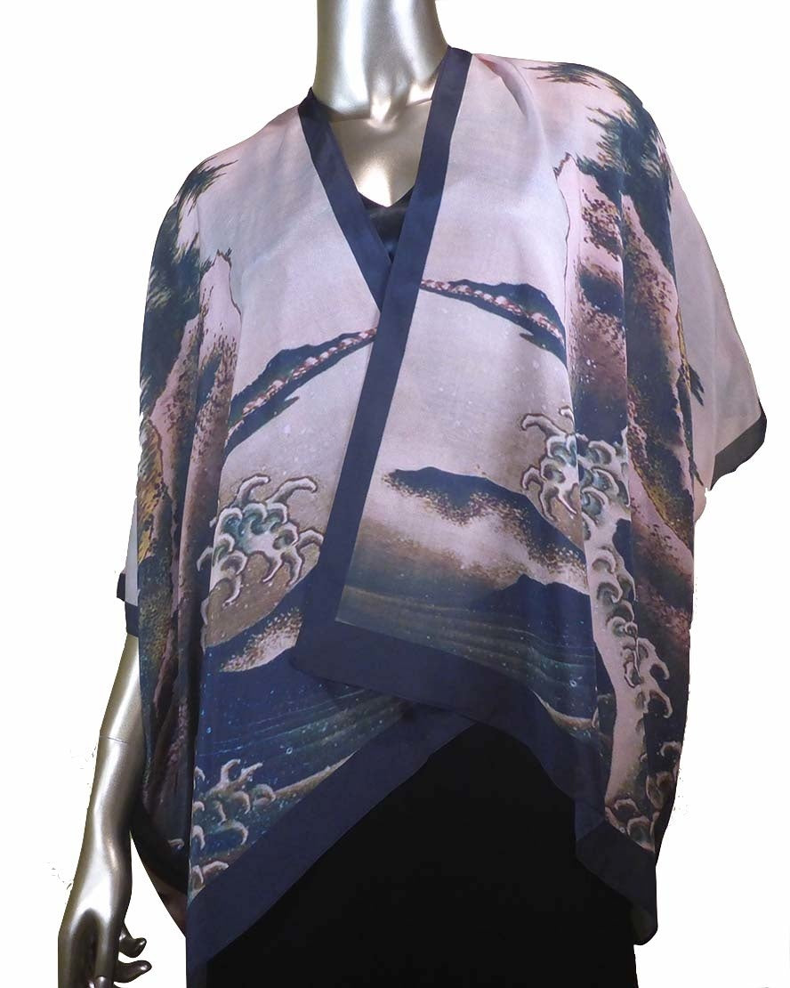 Cocoon House Short Silk Kimono