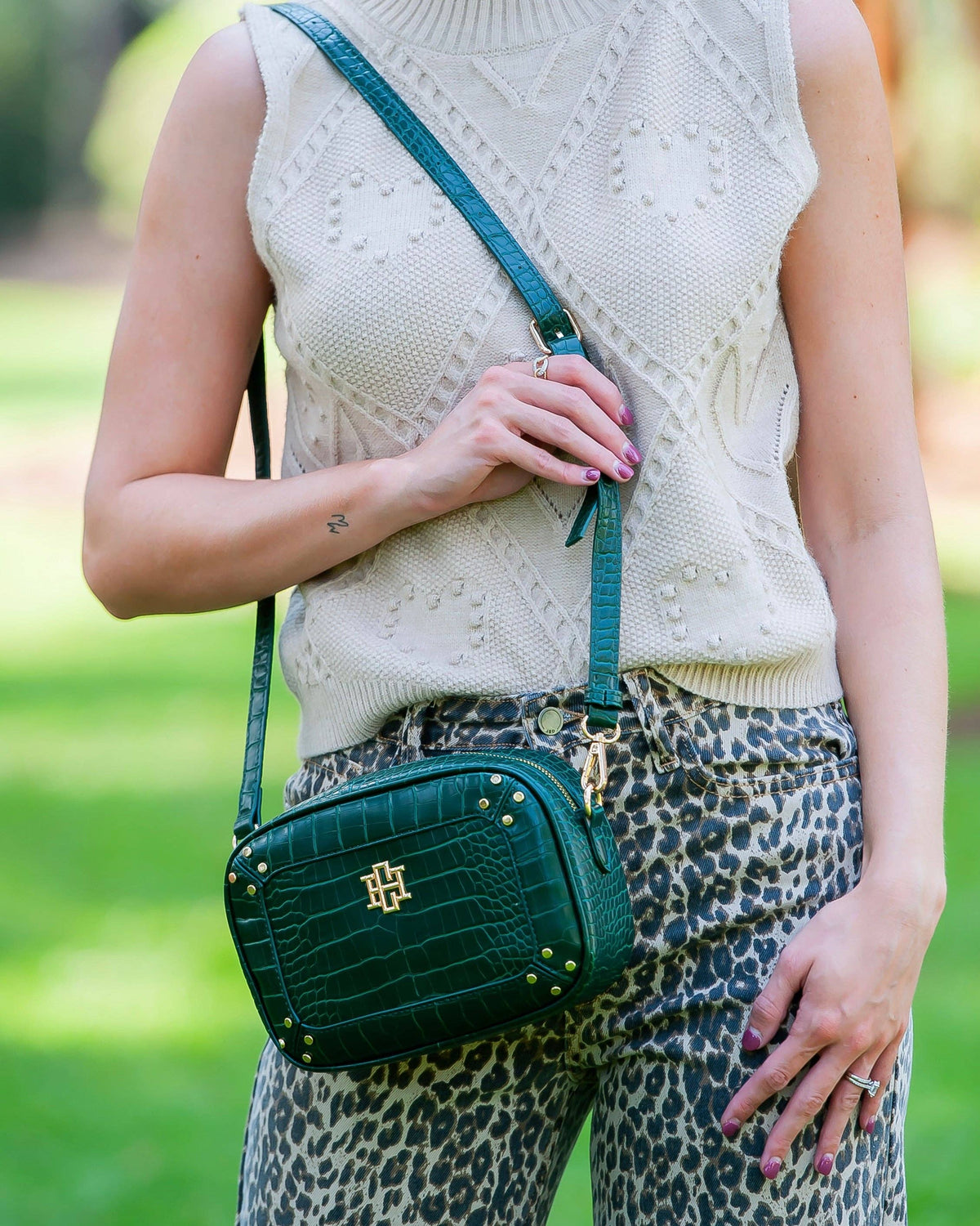 Caroline Hill - Sloane Studded Crossbody Hunter Green EC