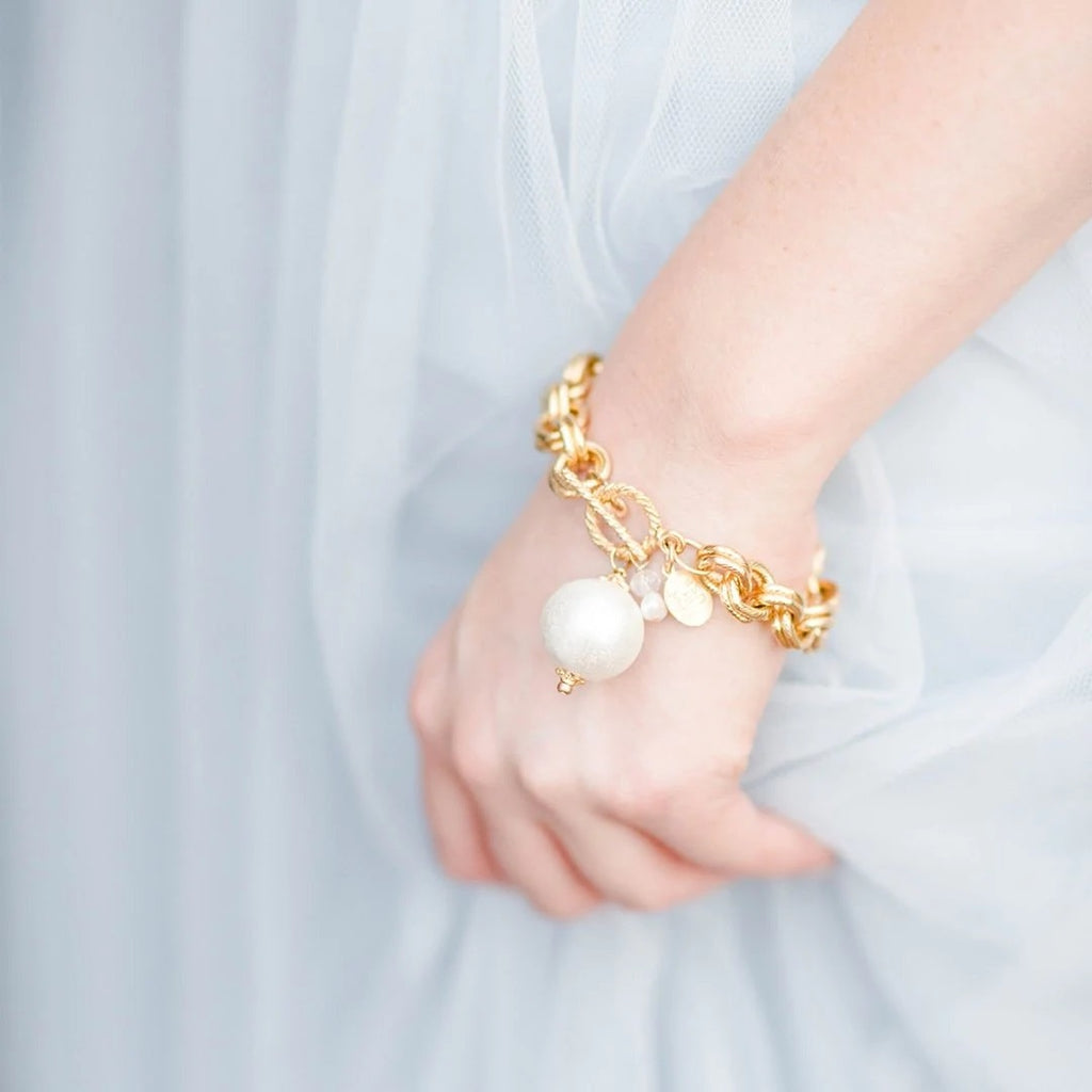 Susan Shaw Gold Double Chain with Cotton Pearl Bracelet