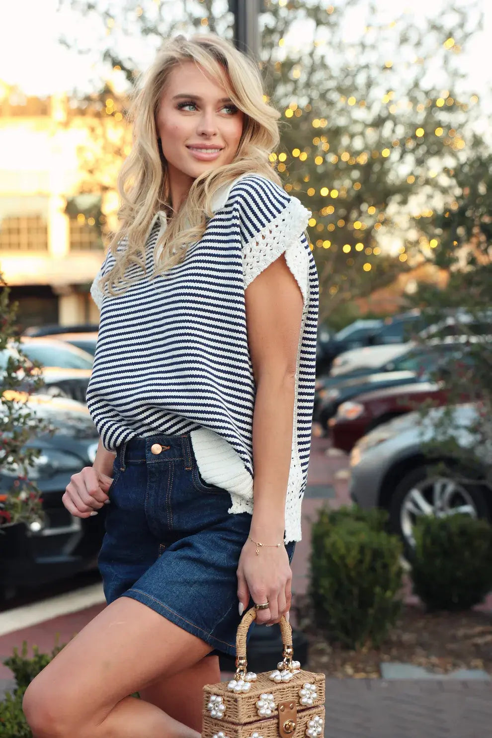 Karlie Stripe V-Neck Sleeveless Sweater