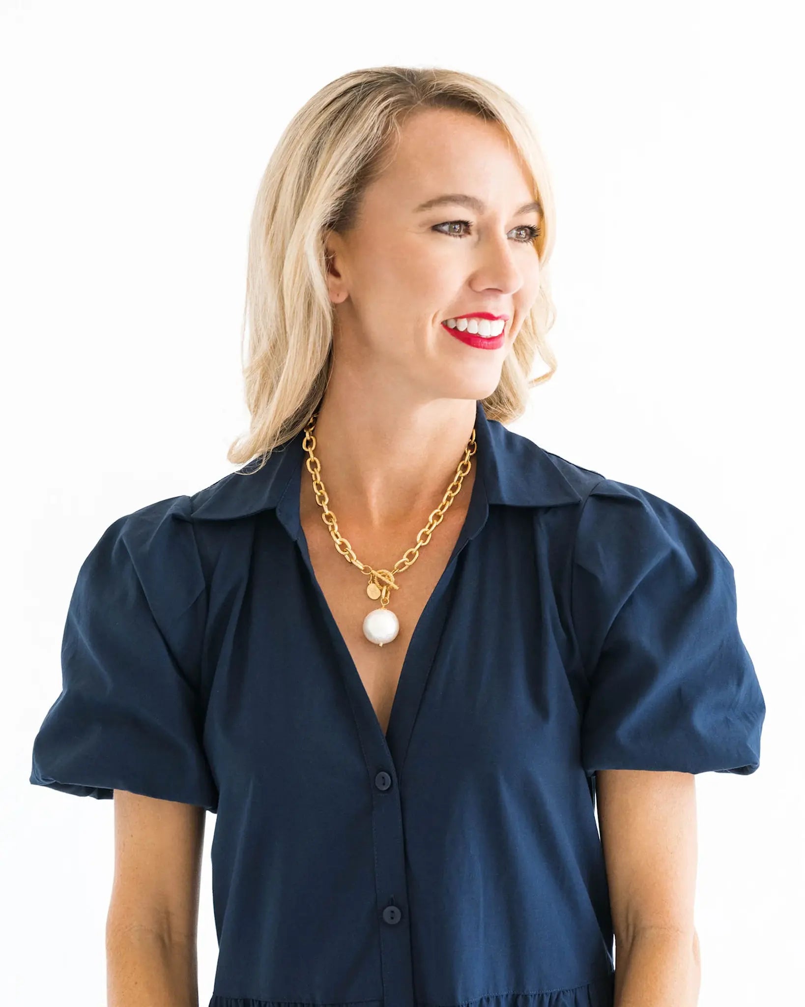 Susan Shaw Cotton Pearl Toggle Necklace