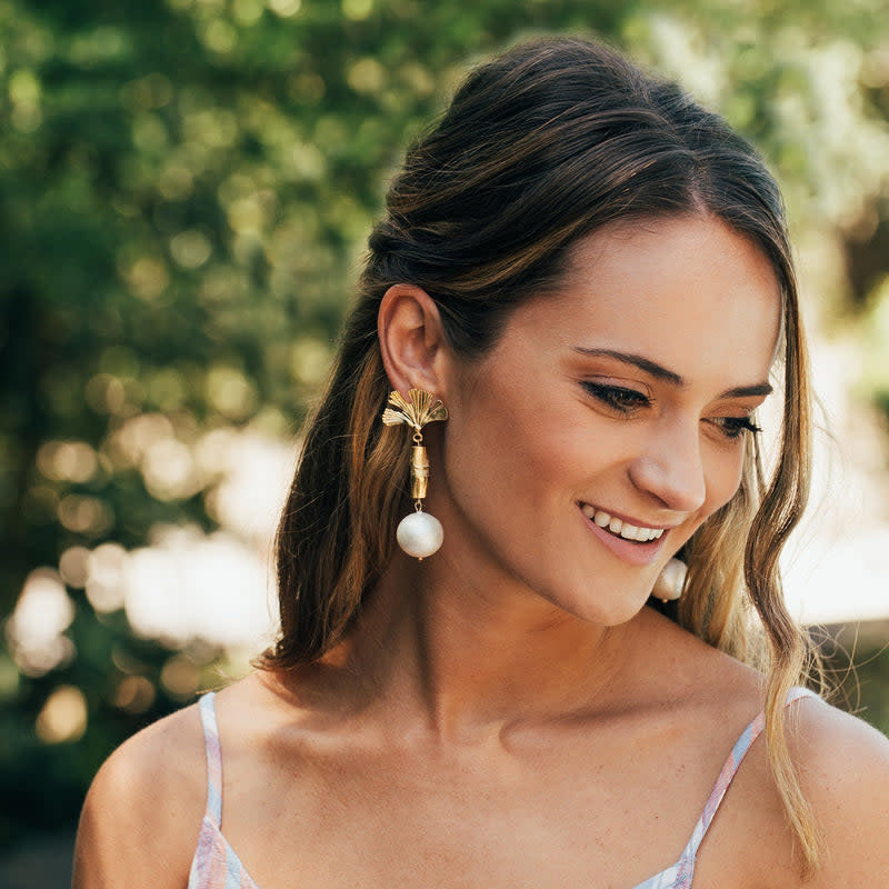 Susan Shaw Bamboo Ginkgo Pearl Earrings