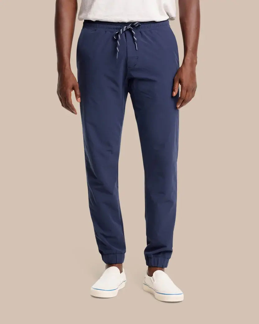Southern Tide The Excursion Performance Jogger